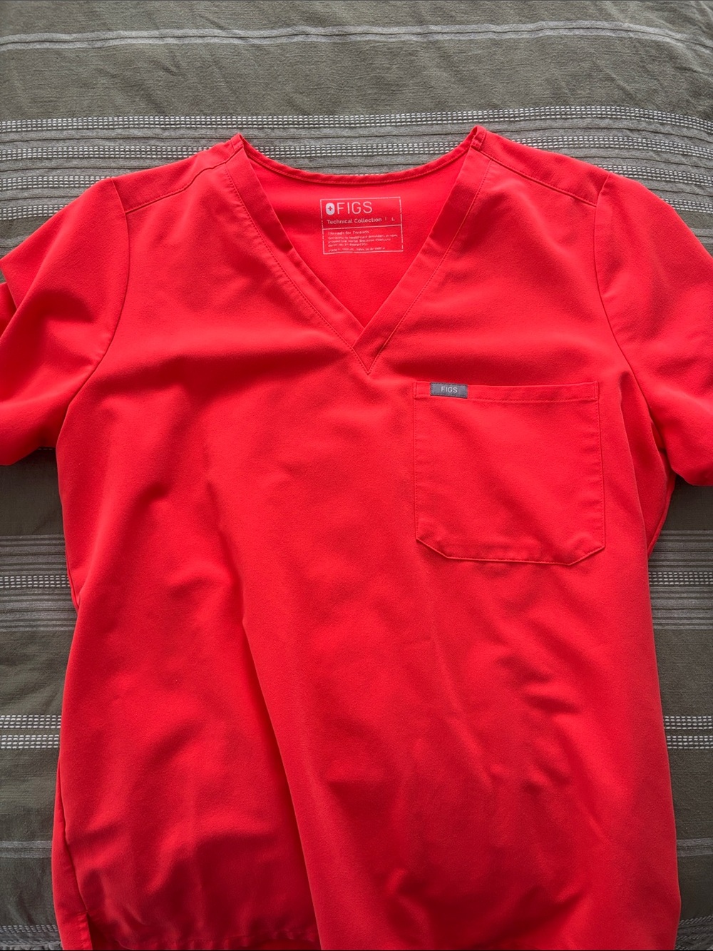 Figs Women’s Bright Red V-Neck Scrub Top with Chest Pocket